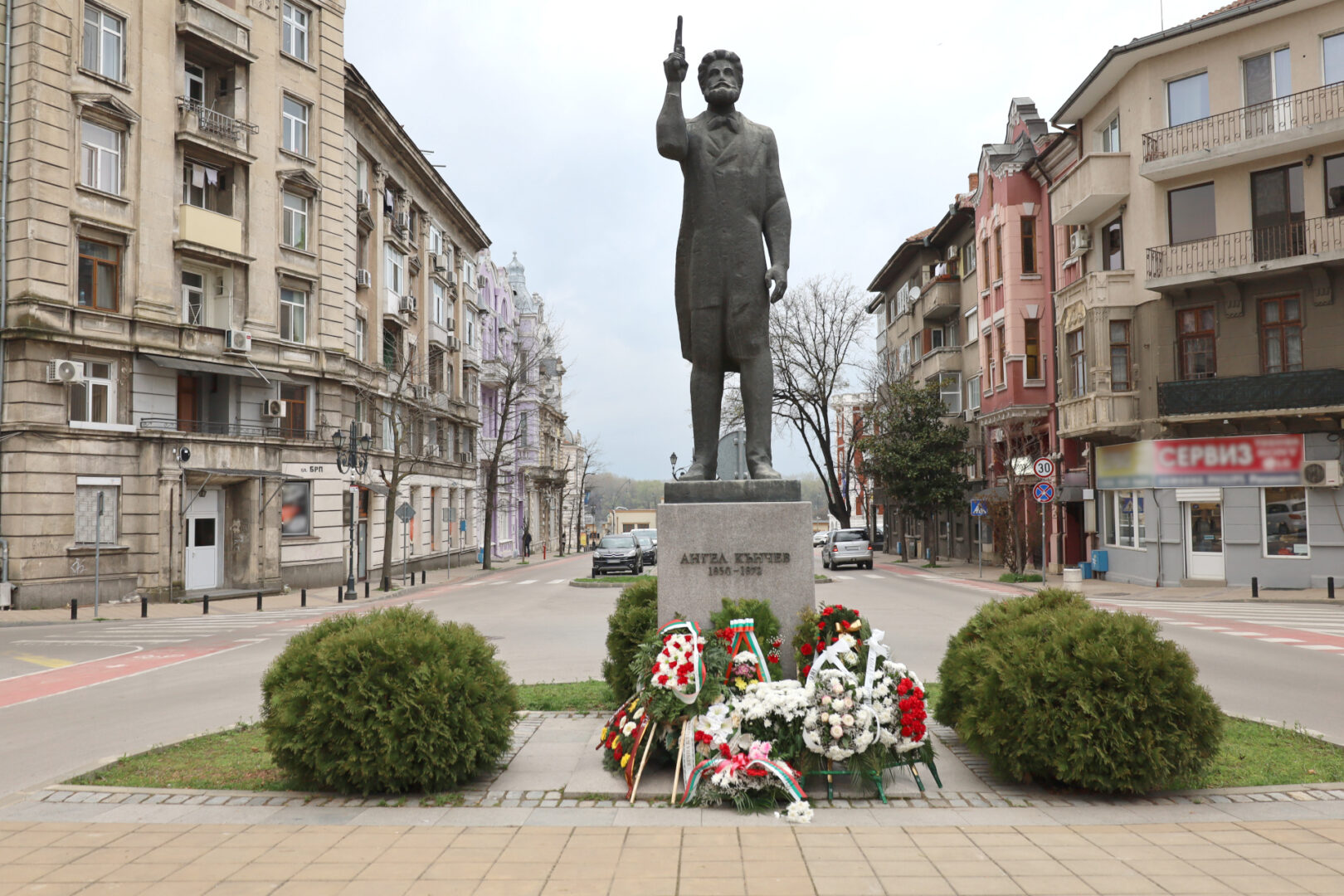 В Русе отбелязаха 153 години от гибелта на Ангел Кънчев с възстановка и церемония