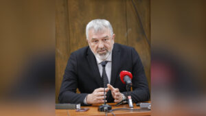 Областният управител Драгомир Драганов говори за забраната за алкохол на открито в Русе