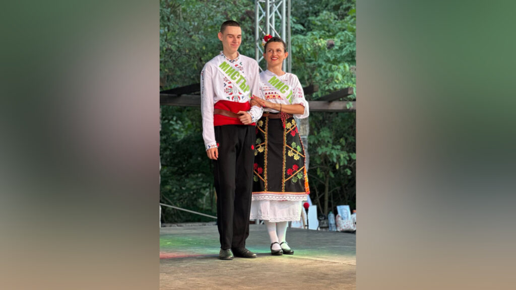 Клуб за автентични песни и танци Калипетрово печели награда в Николово