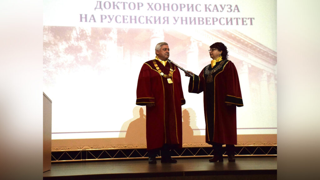 Акад. Христо Белоев получи званието Доктор хонорис кауза