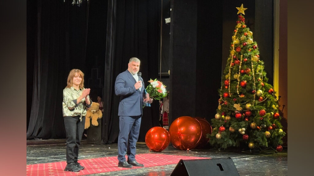 Община Русе отличи трима млади таланти в конкурса "Коледна звезда"