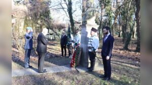 Българската общност в Букурещ почита 178 г. от рождението на Христо Ботев.