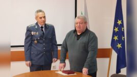 Кметът на Ценово с медал