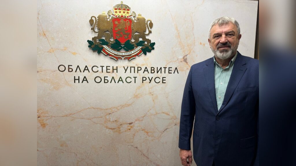 Областният управител на Русе Драгомир Драганов ще бъде удостоен с медал