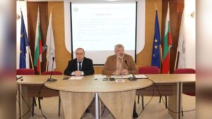 Смяната на левове с евро върви нормално в Русенско