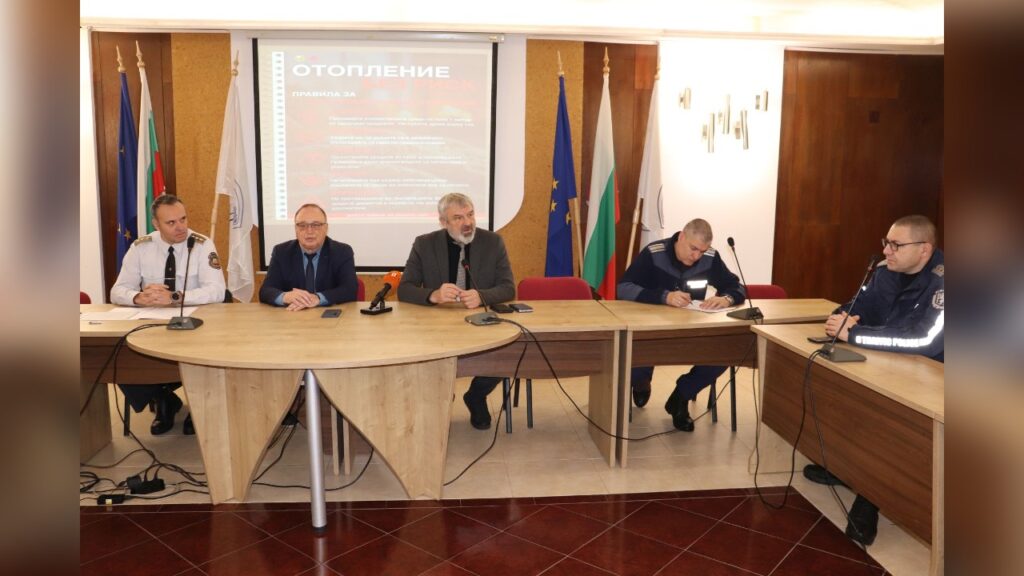Обсъждане на пожарите в Русенско през януари.