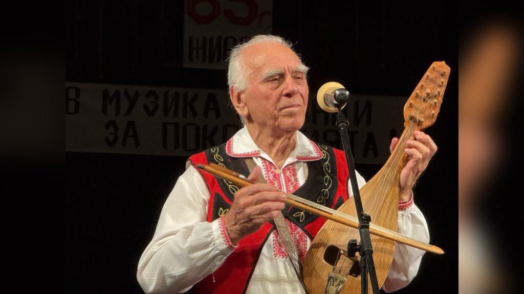 Концерт с над 60 изпълнения на гъдуларя Иван Жеков