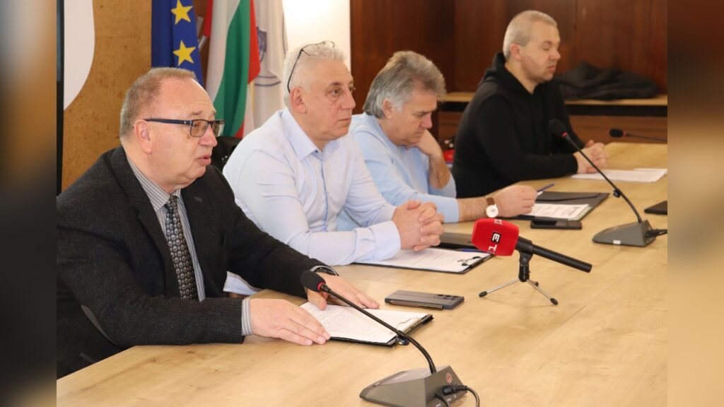 Среща за превенция за бяс в Русенско