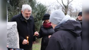 Почитане на жертвите на комунизма.