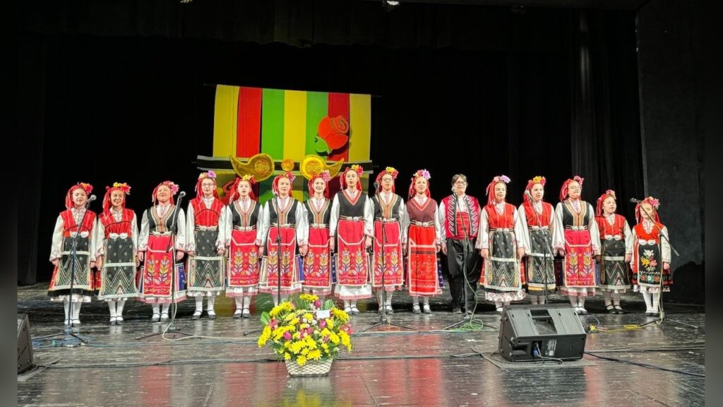 деца фолклорен конкурс
