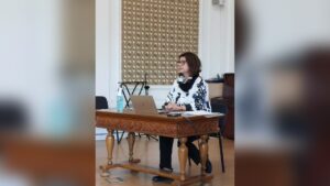 Обучение за обществени колекции