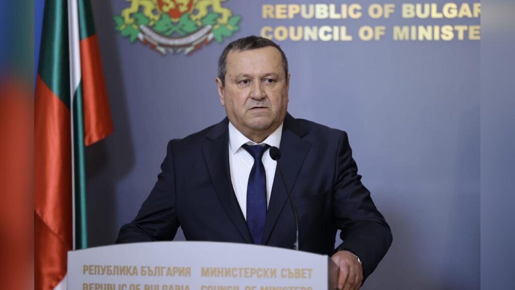 Подкрепа за уязвимите, горива, компенсация