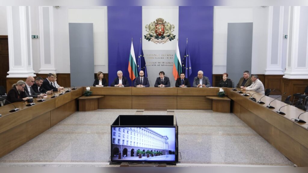 Увеличение на заплатите в държавни сектори