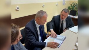 Ученици от ПГИУ представиха иновативни бизнес проекти