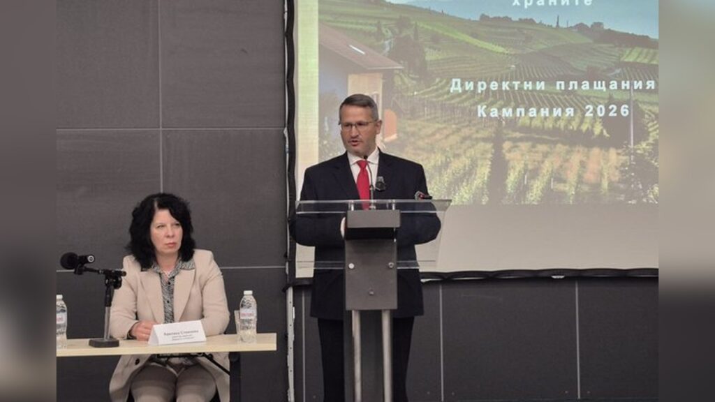 Земеделски производители подават заявления