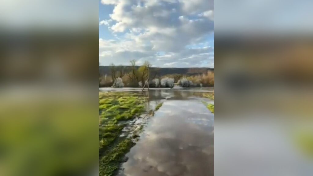 Нивото на река Янтра се покачва