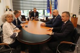 Среща в областна администрация на тема Дунав мост.