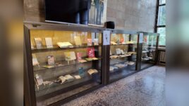 Документална изложба отбелязва 90 години от рождението на Стефан Цанев