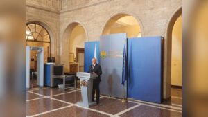 Министър Пламен Абровски обяви финансова помощ за земеделците.