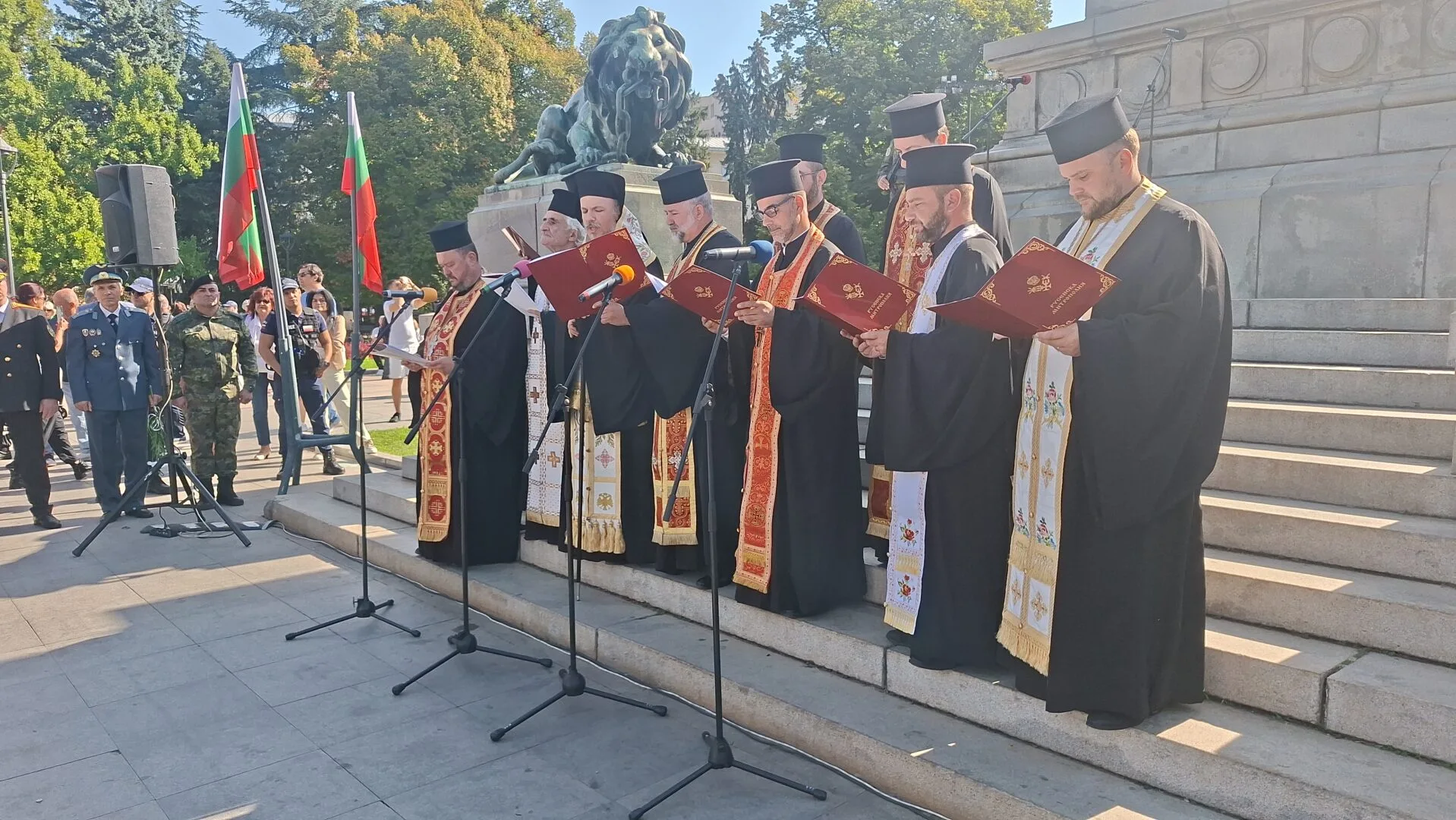 Русе отбеляза 118 години от Независимостта на България с тържествена церемония
