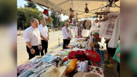 Есенният пазар в Ново село обединява занаяти и традиции.