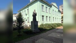 Кметът Пенчо Милков открива обновеното ОУ „Отец Паисий“