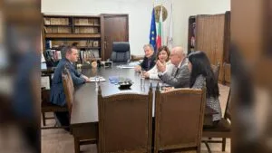 Кметът Пенчо Милков и проф. Красимир Гигов на среща в Русе
