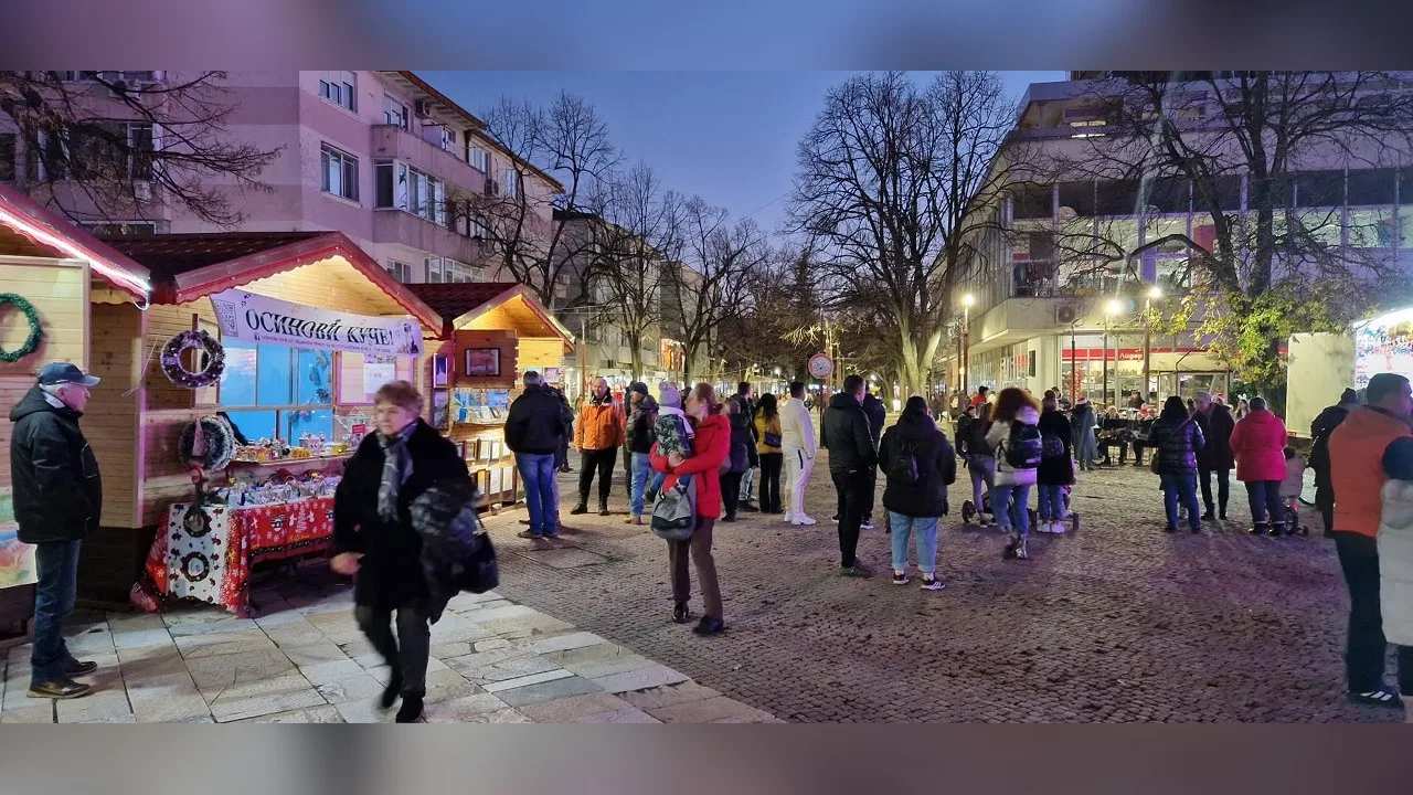 Коледният базар в Търговище ще бъде с ново местоположение.