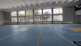 Модерен физкултурен салон открит в Свищов.