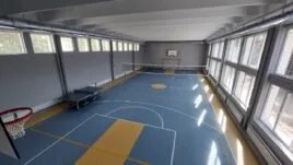Модерен физкултурен салон открит в Свищов.