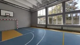 Модерен физкултурен салон открит в Свищов.