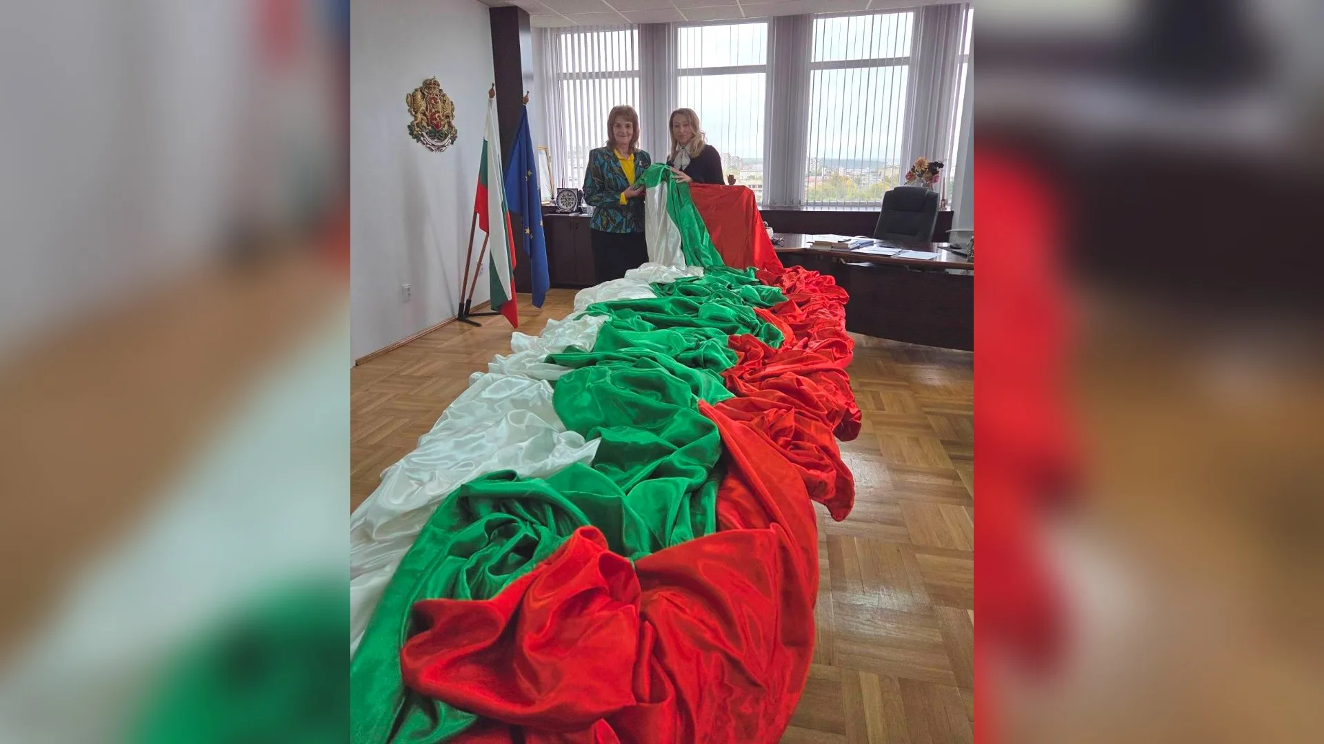 Националният флаг води факелно шествие в Разград