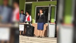 Ученици използват дрон за прецизно торене в Професионална земеделска гимназия „Добруджа“