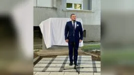 Церемония по откриването на паметния знак на Стоян Михайловски в Русе.